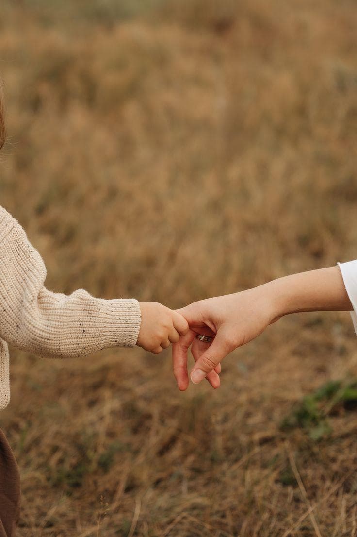 Retrato da Dra. Karine Bisinoto, profissional clínica vinculada ao Pueri by Arka